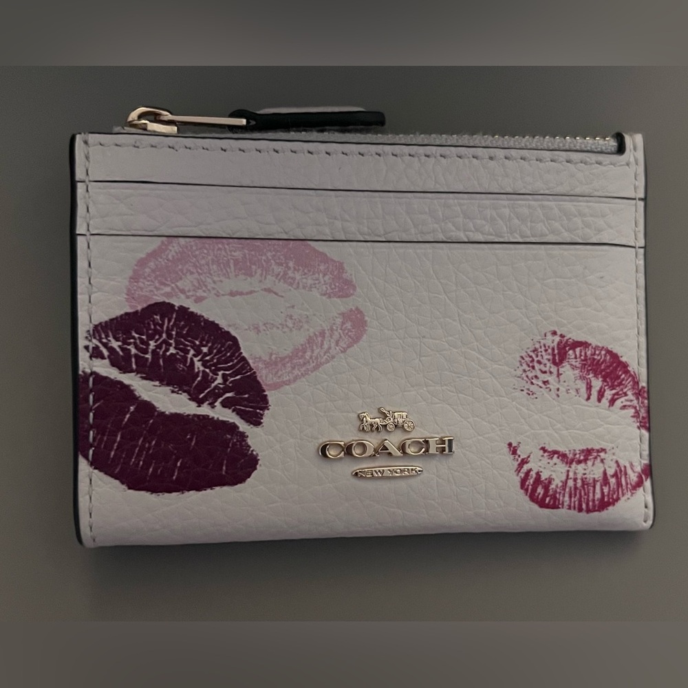 Coach Mini Id Skinny Case With Lips Print